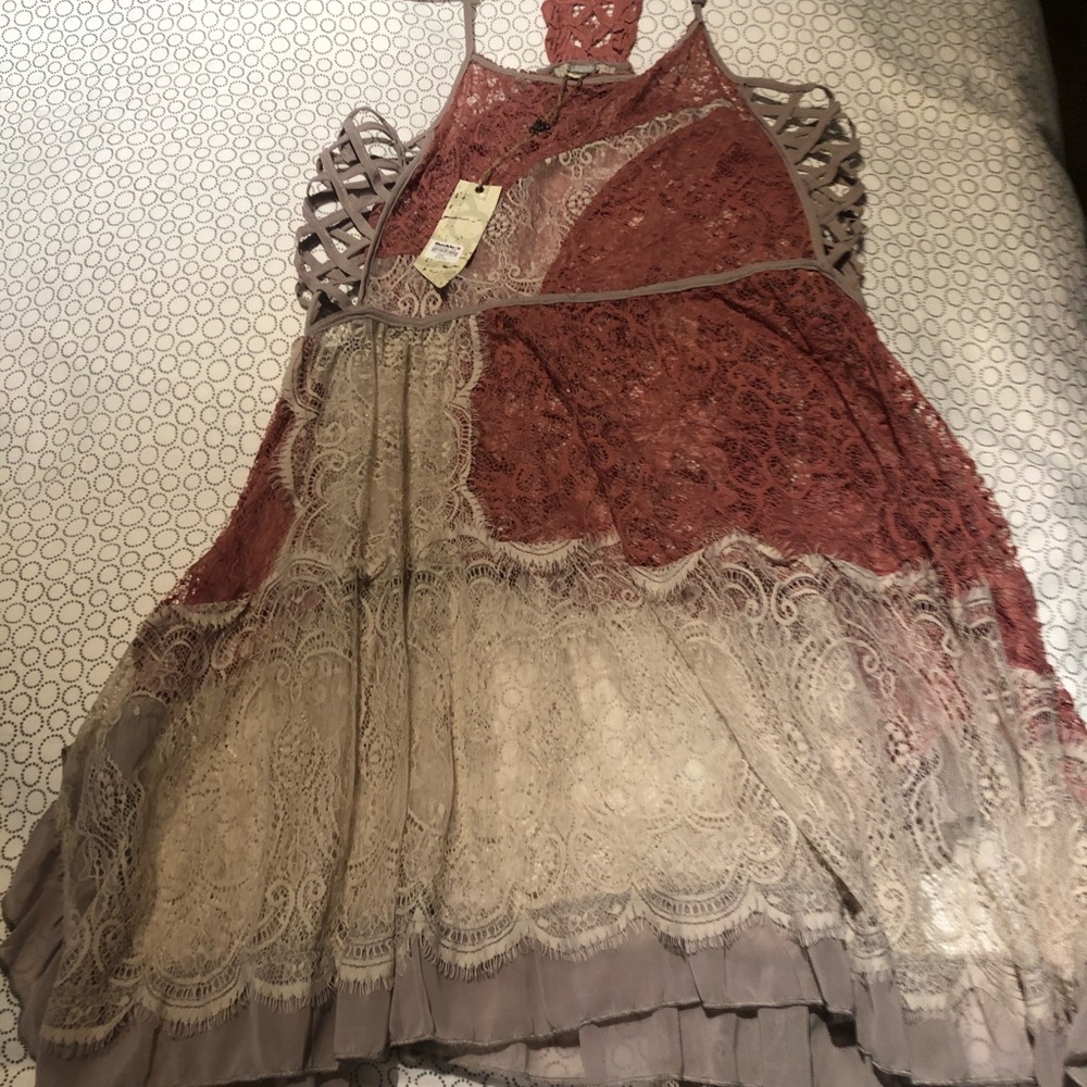 Gimmicks dress